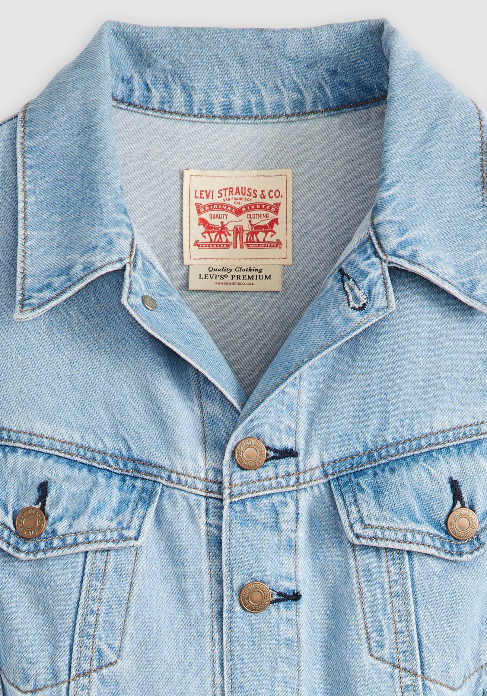 Levi's® Jeanskleid »ICONIC SLEEVELESS DRESS« Brusttaschen | Eingrifftaschen | Gesässtaschen | Münztasche