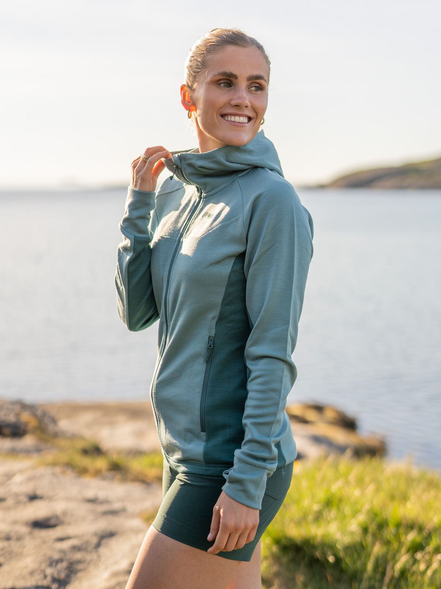 Cecilie Wool Hood Jacket