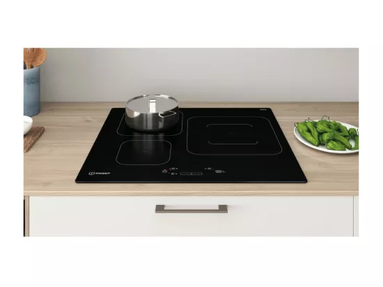 Plaque induction INDESIT 7200W 59cm, IS 33 Q 60 NE