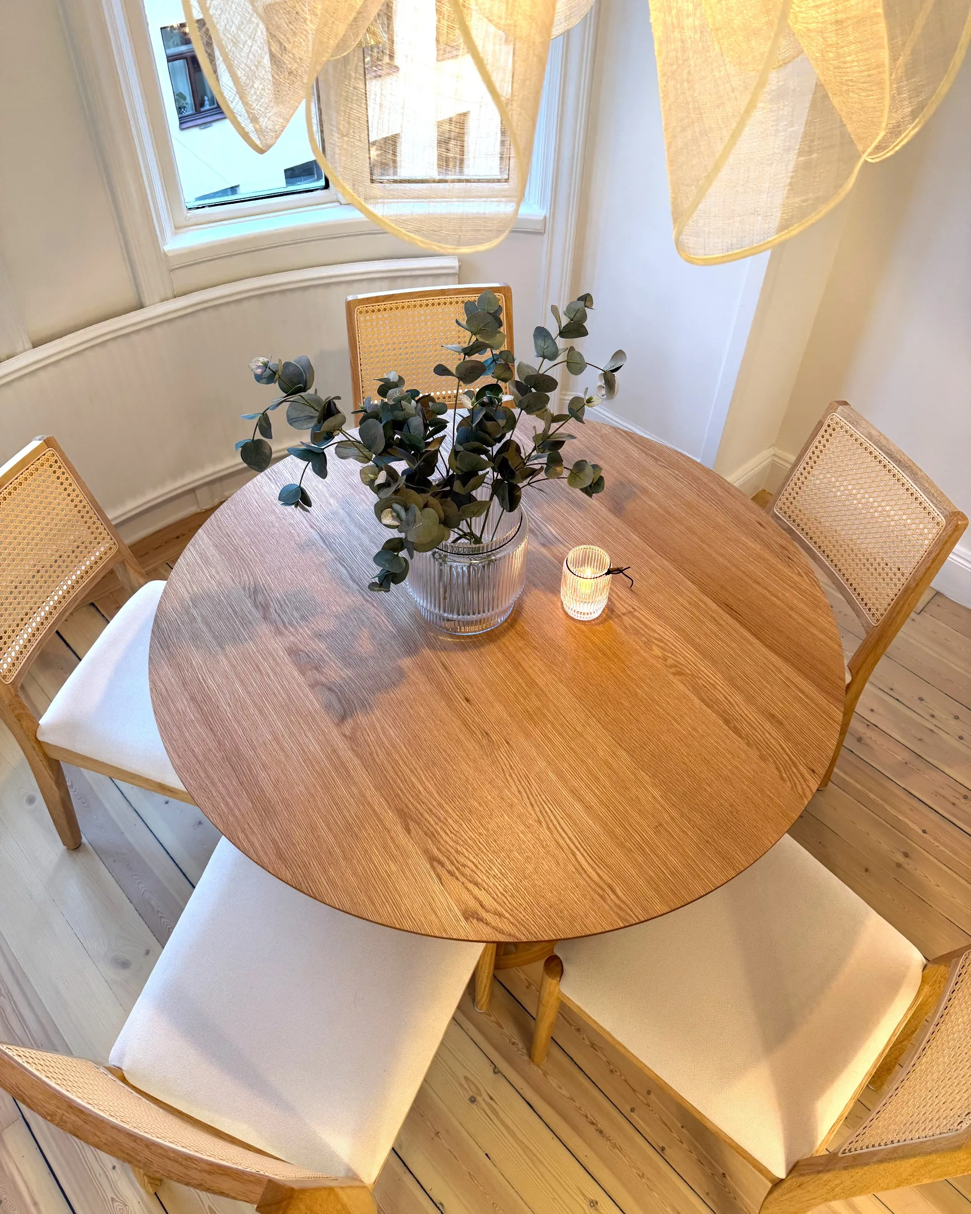 Eettafel BOYLE Licht eikenhout 110 cm 110 cm