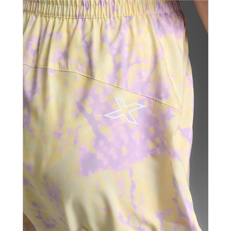 2XU Aero Hi-Rise 4 InchShorts Pixel Lemon/White Reflective