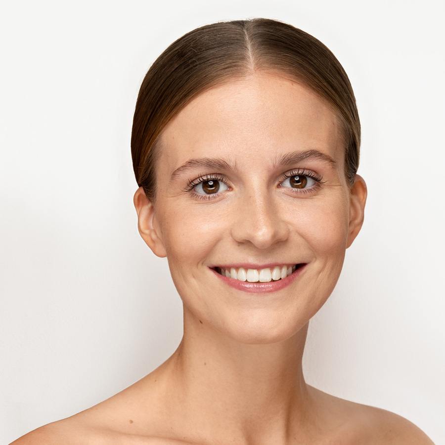 Lavinde Copenhagen Natural Glow Liquid Foundation Sand 203 30ml