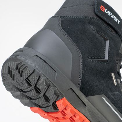 Baskets Eleveit NIRVANA WATERPROOF - Noir