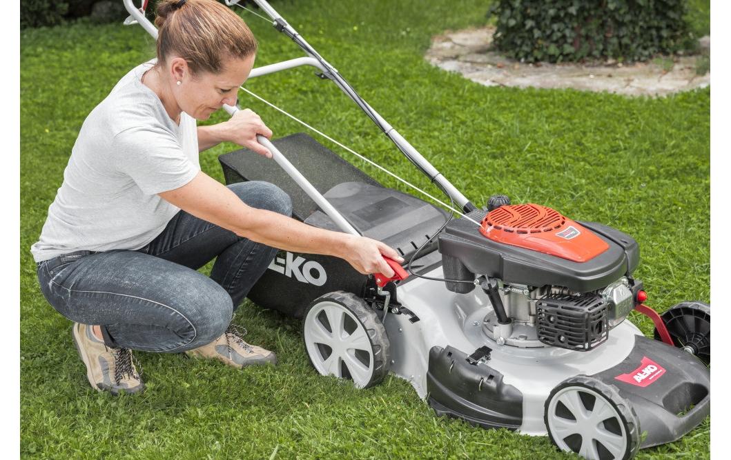 Benzin-Rasenmäher EASY 5.10 SP-S<br>Rasenmäher mit Fangbox