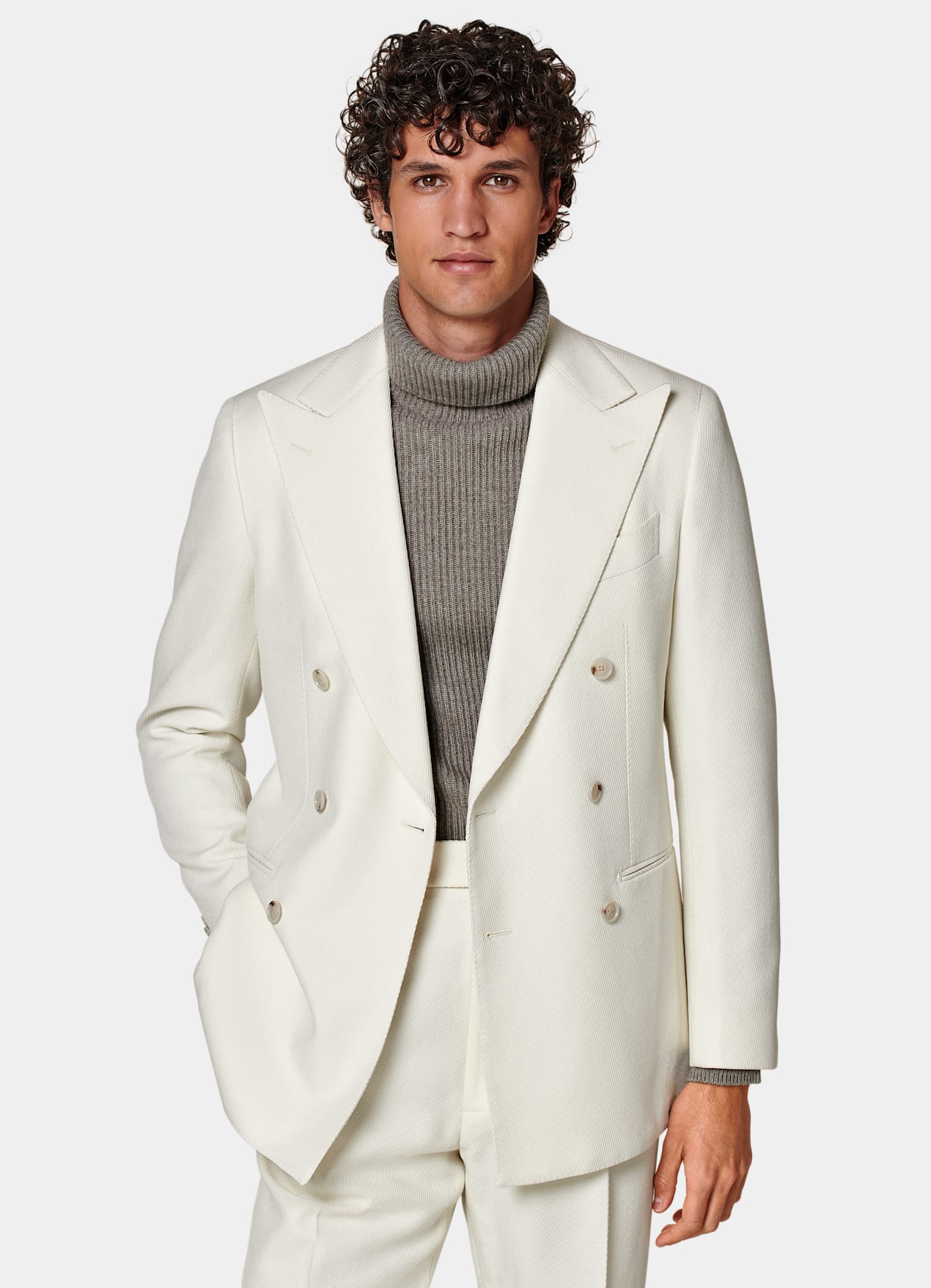 Costume Havana coupe Tailored blanc cassé