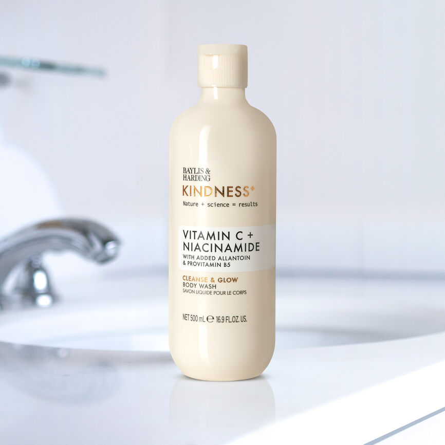 Baylis & Harding Kindness  Vitamin C & Niacinamide Body Wash 500 ml