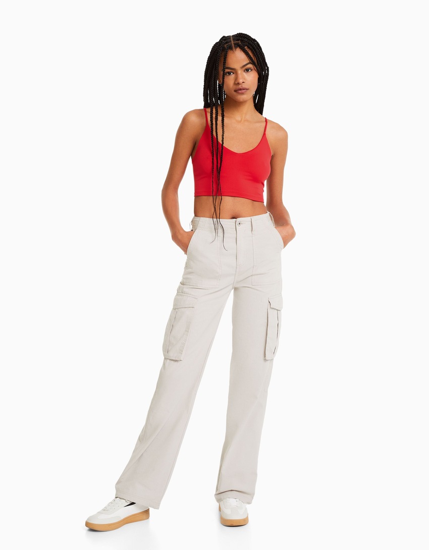 Top cropped de alças finas