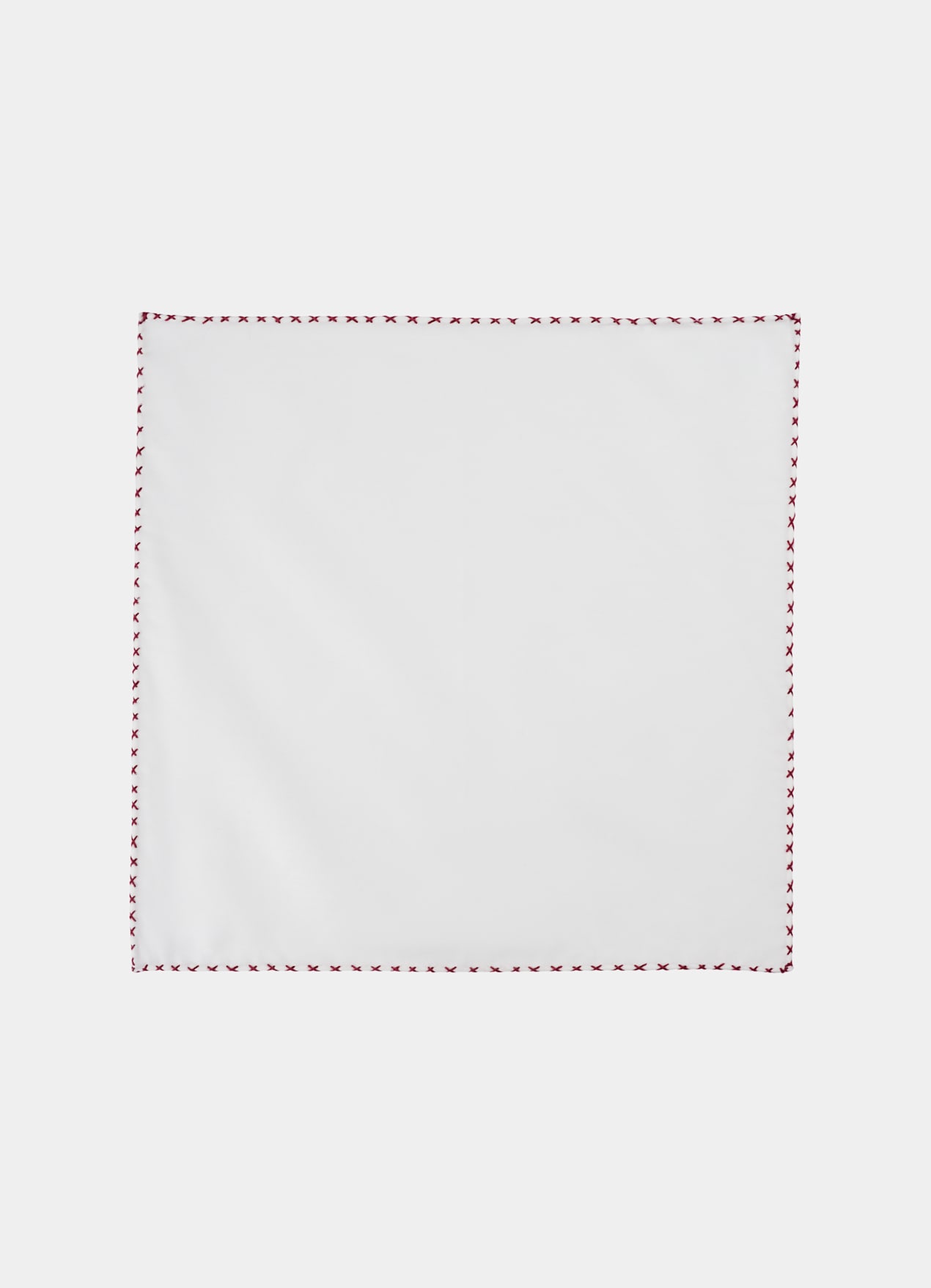 Pochette avec piqûre blanche sur les bordures