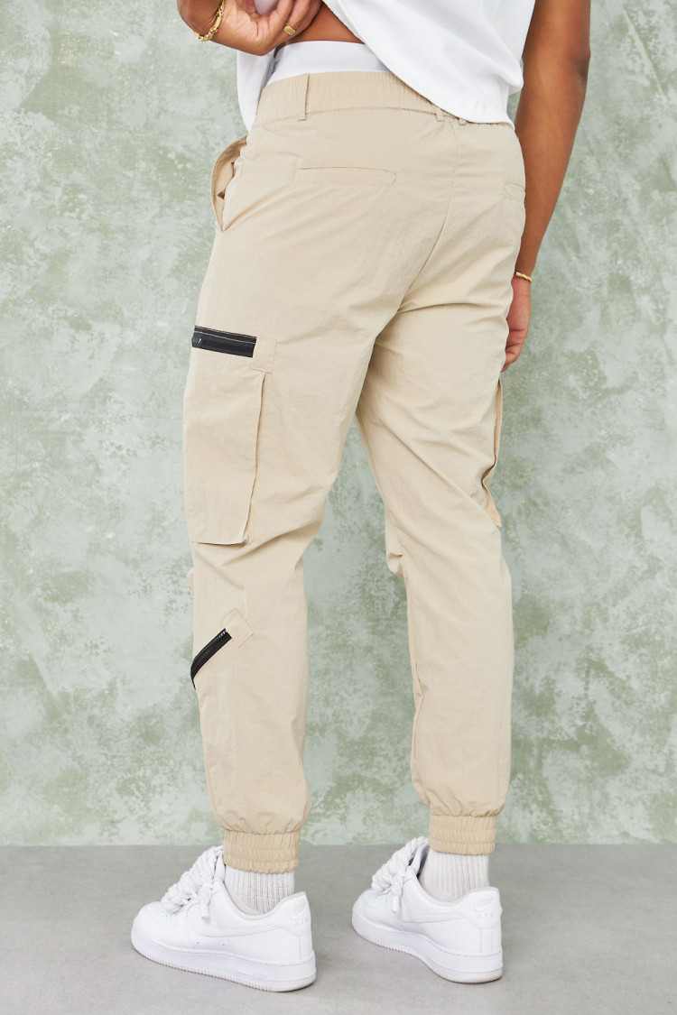 Pantalon beige en toile à poches