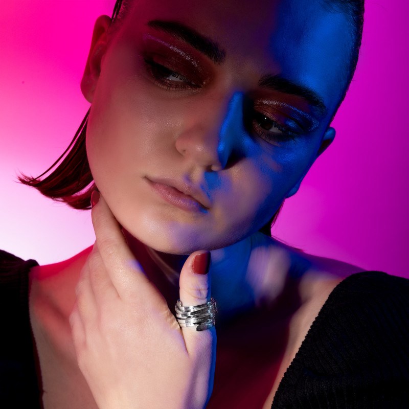 Bague Eniola