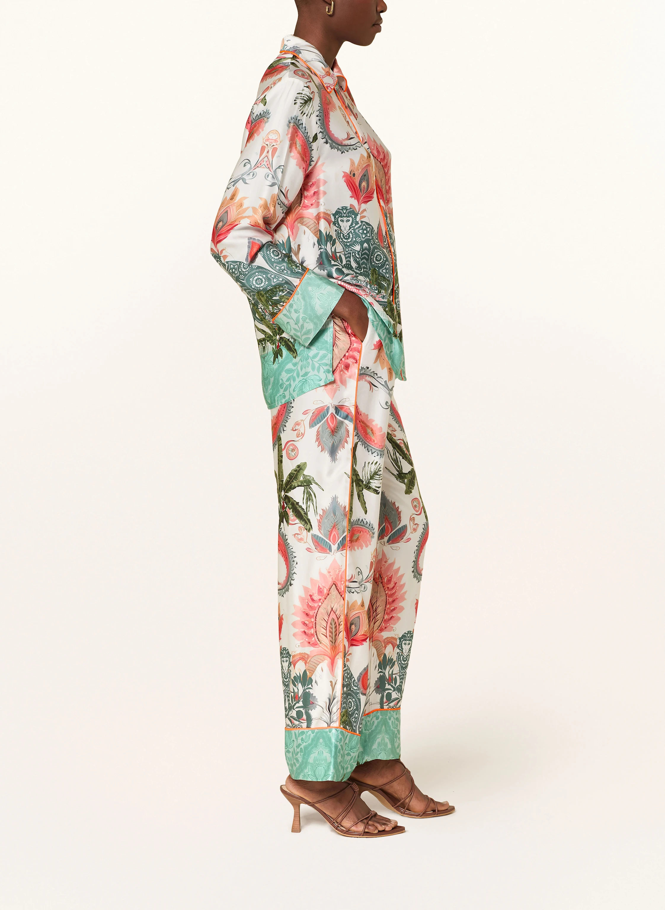 miss goodlife Marlenehose aus Satin