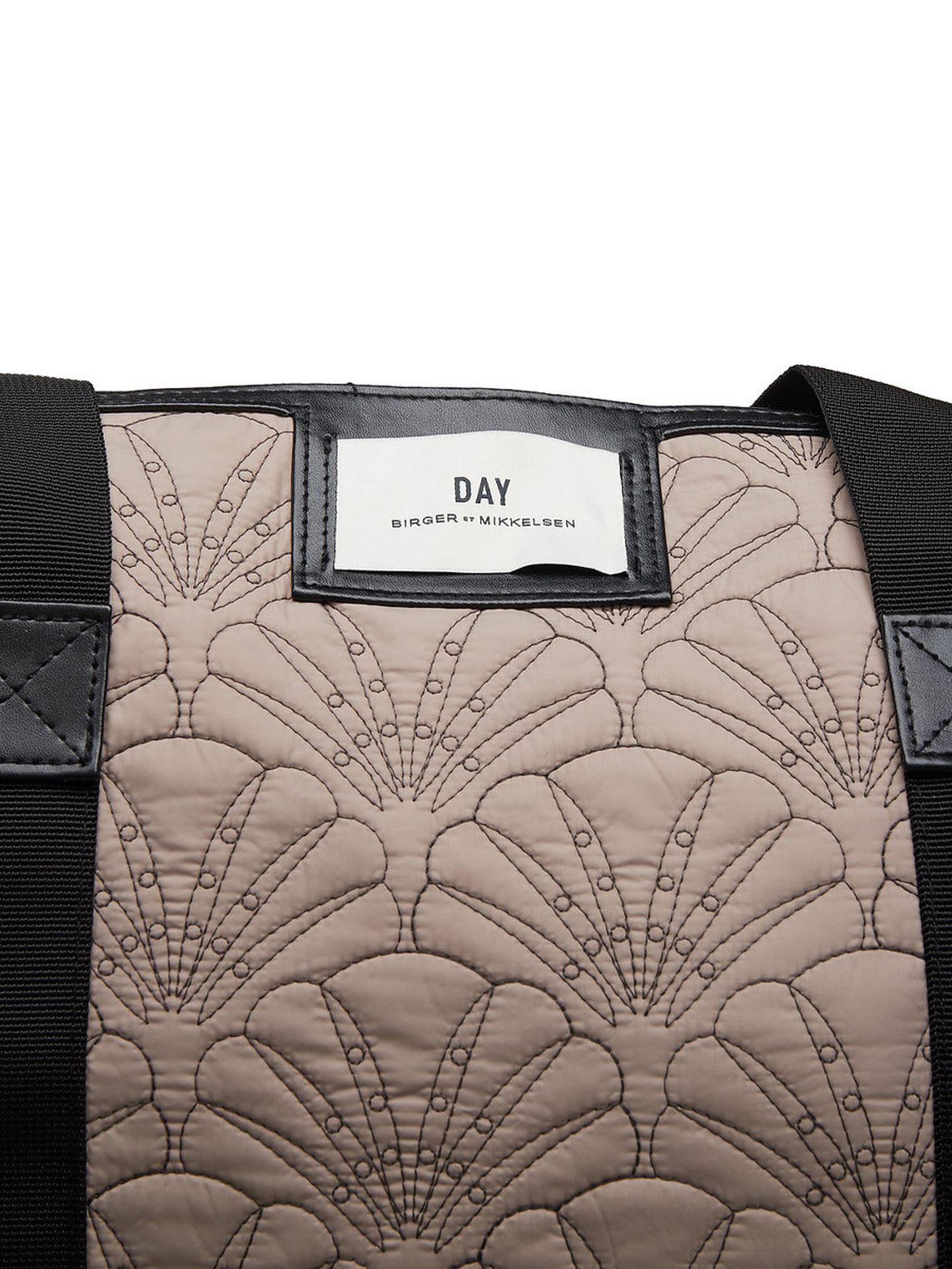 Day Gweneth Q Fan Bag