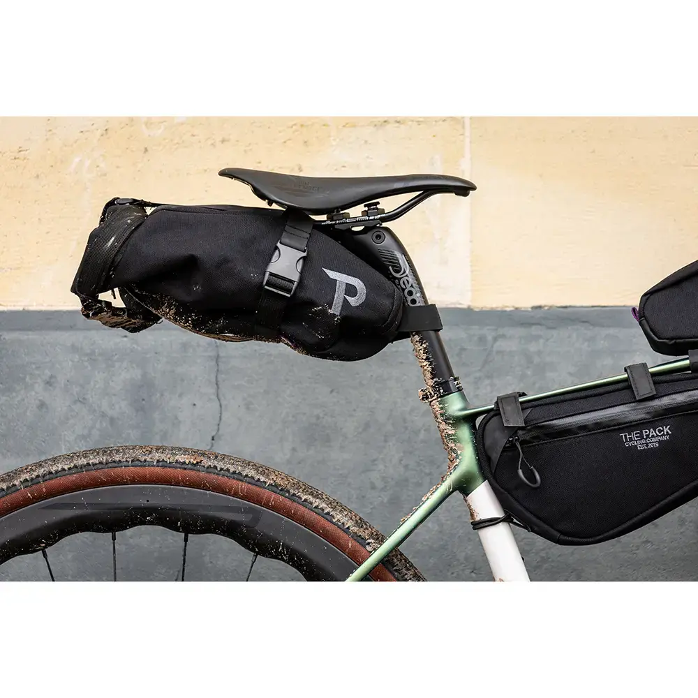The Pack Snack Bag 4L Zadeltas Zwart