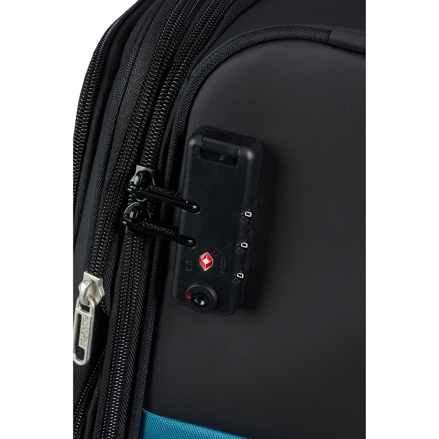 American Tourister Daring Dash Spinner S EXP black/blue