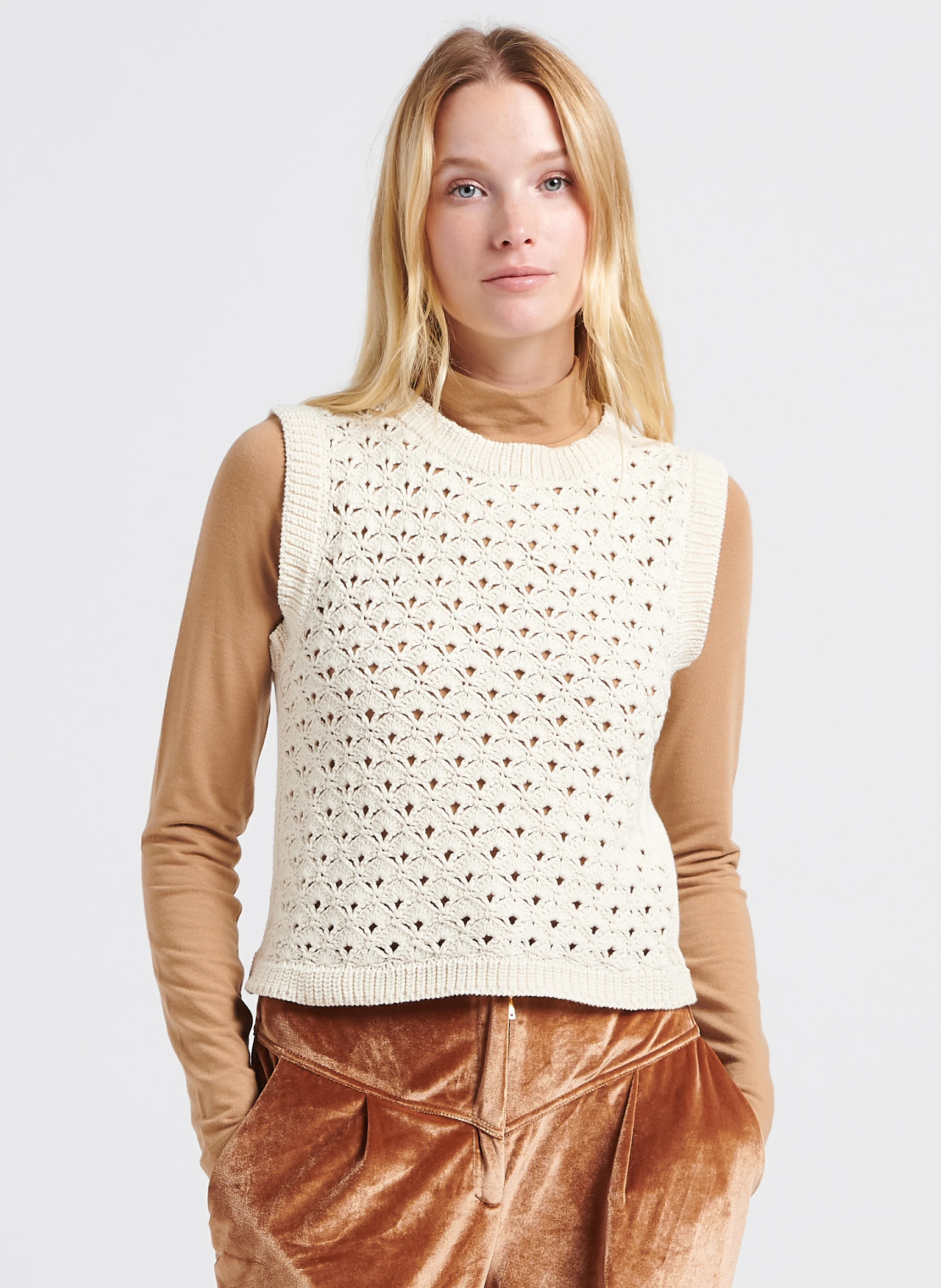 LUPE - Pull col rond en coton biologique | Beige