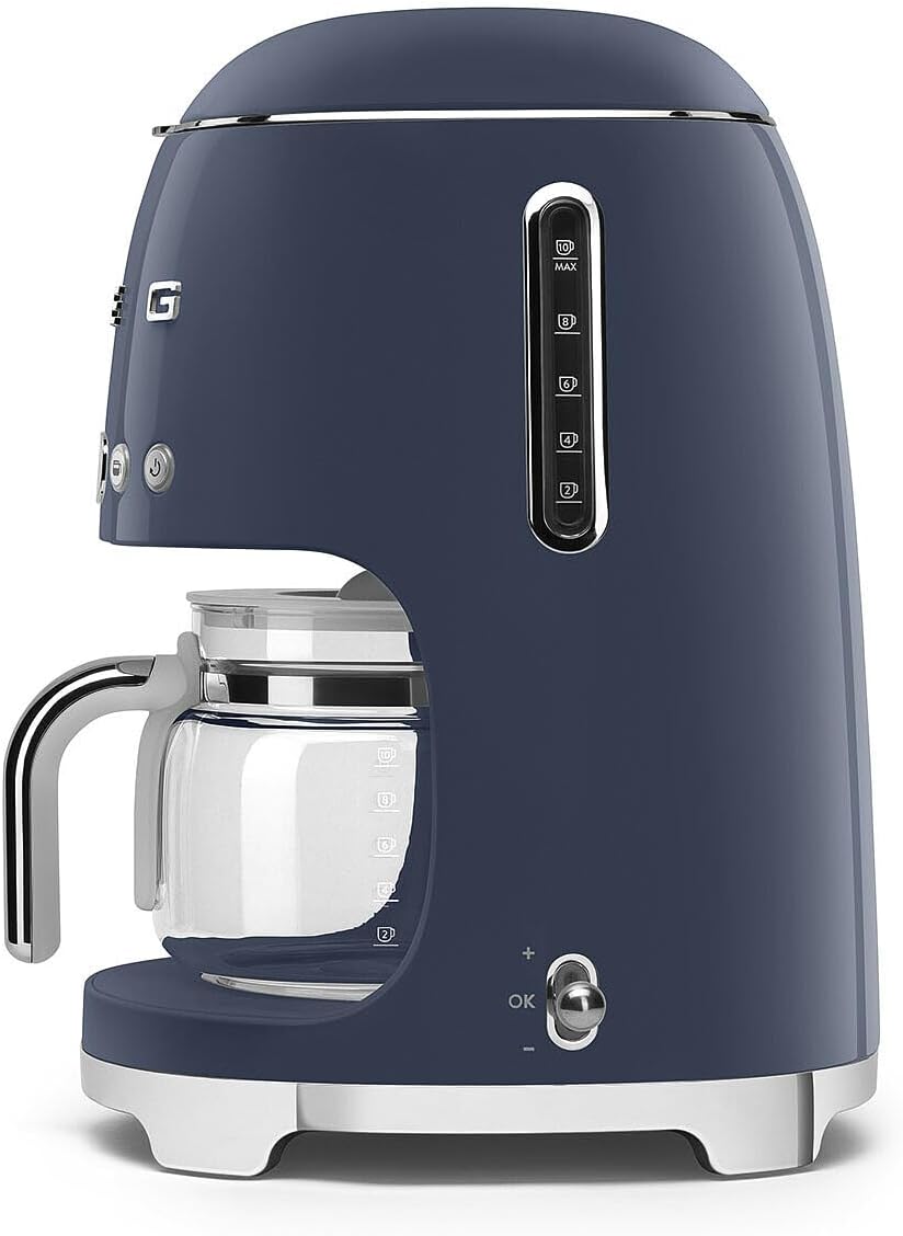 Smeg, DCF02NBEU, Filter-Kaffeemaschine, Aroma und Autostart-Funktion, Glaskaraffe bis 12 Tassen, 2 Intensitätsniveaus, Warmhaltefunktion, 1050W, Navy Blue