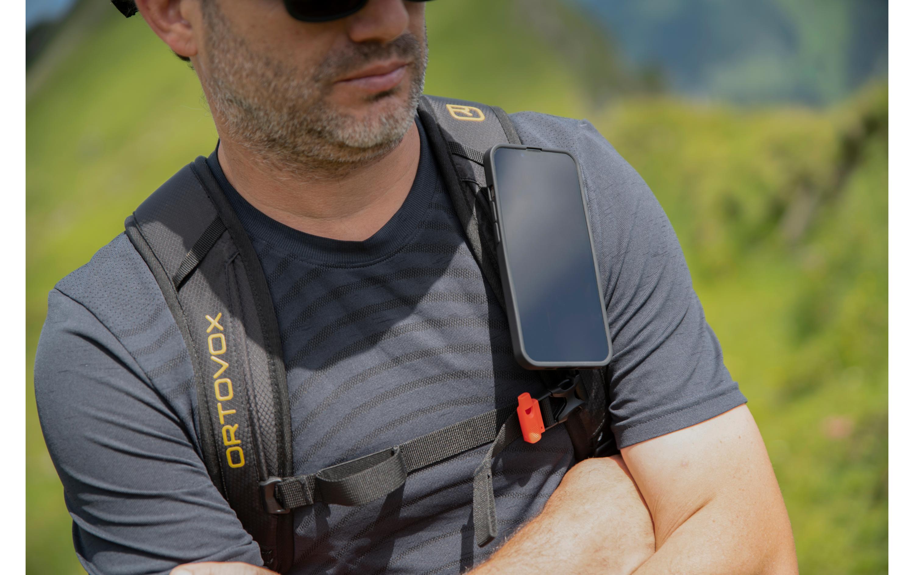 Mobiltelefonhalter Connect Clip Mount SPC+Halterung für SPC+ Handyhülle