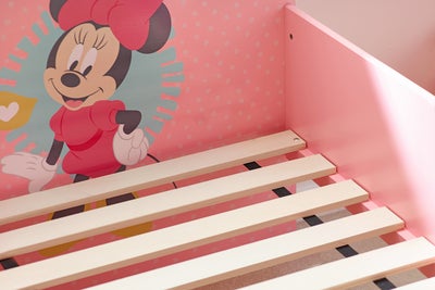 Disney Minni Mus Juniorseng, Rosa