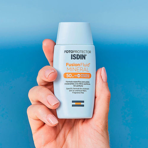 Isdin - Fotoprotector Fusion Fluid Mineral 0% Filtros Químicos Spf50+