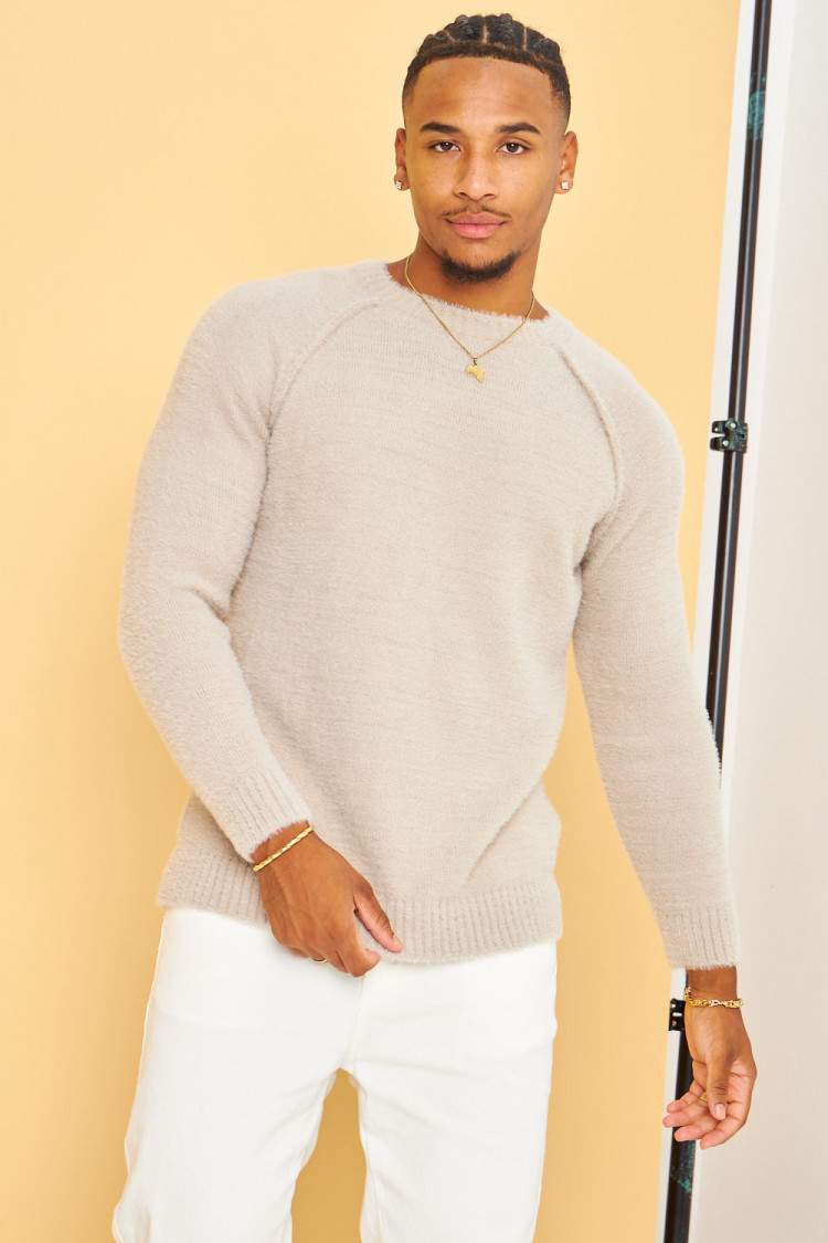 Pull beige en laine à col rond