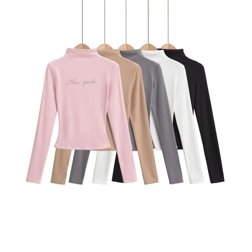 Asiris - Slim-fit T-shirt met lange mouwen en nephals en letters en strass