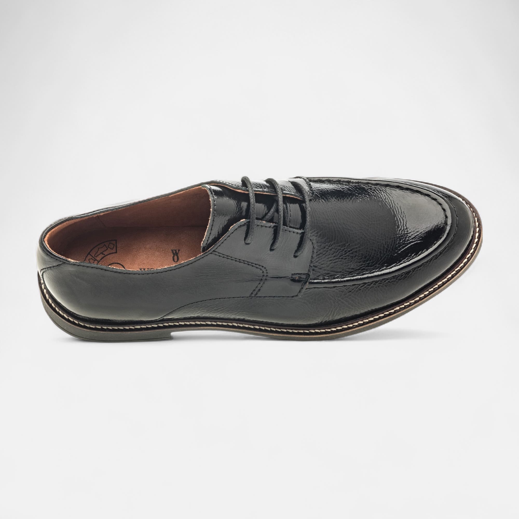 Derbies Femme en cuir noir vernis
