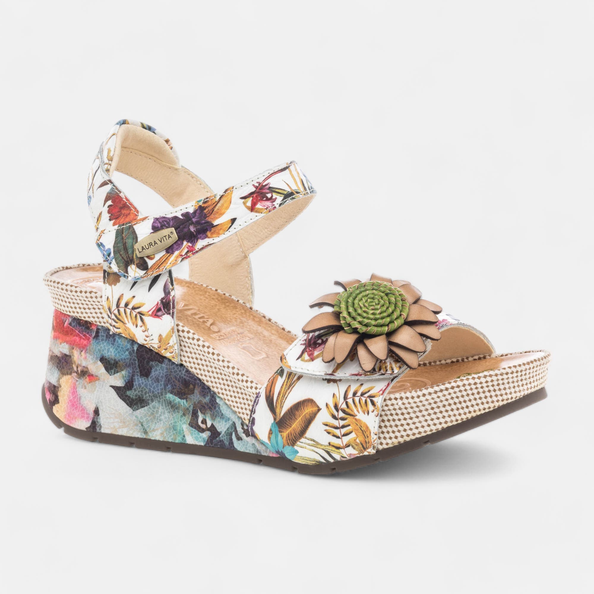 Sandales à talon compensé Femme en cuir beige