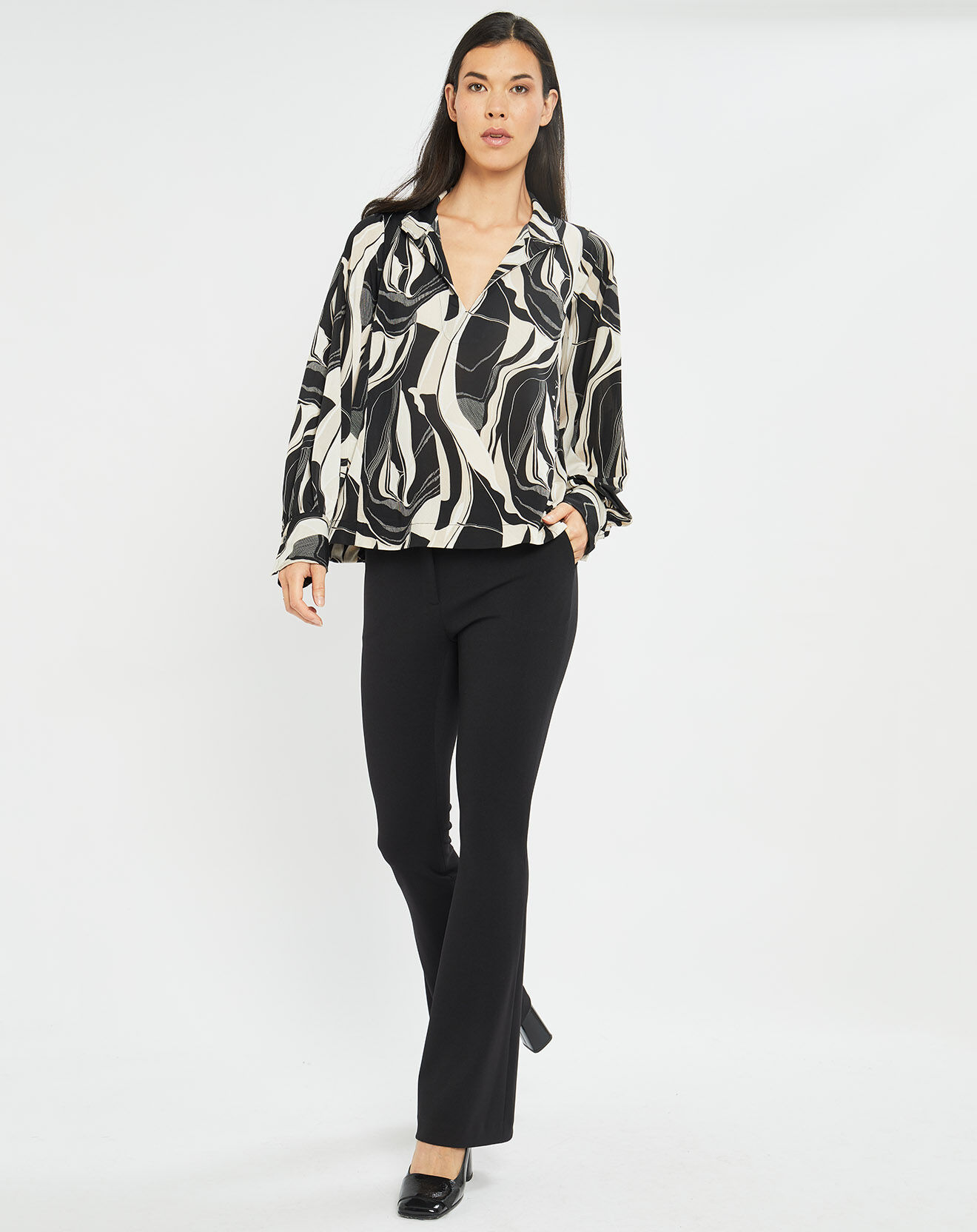 Lauren Vidal Blouse fluide Store imprimée rétro noir/écru