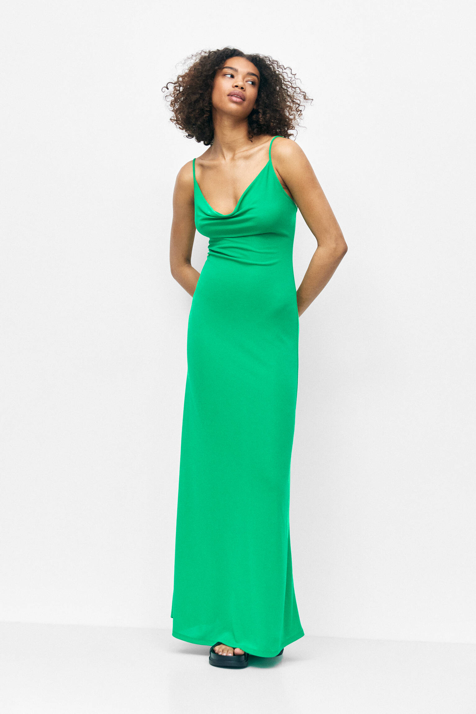 VESTIDO LONGO DRAPEADO - VERDE