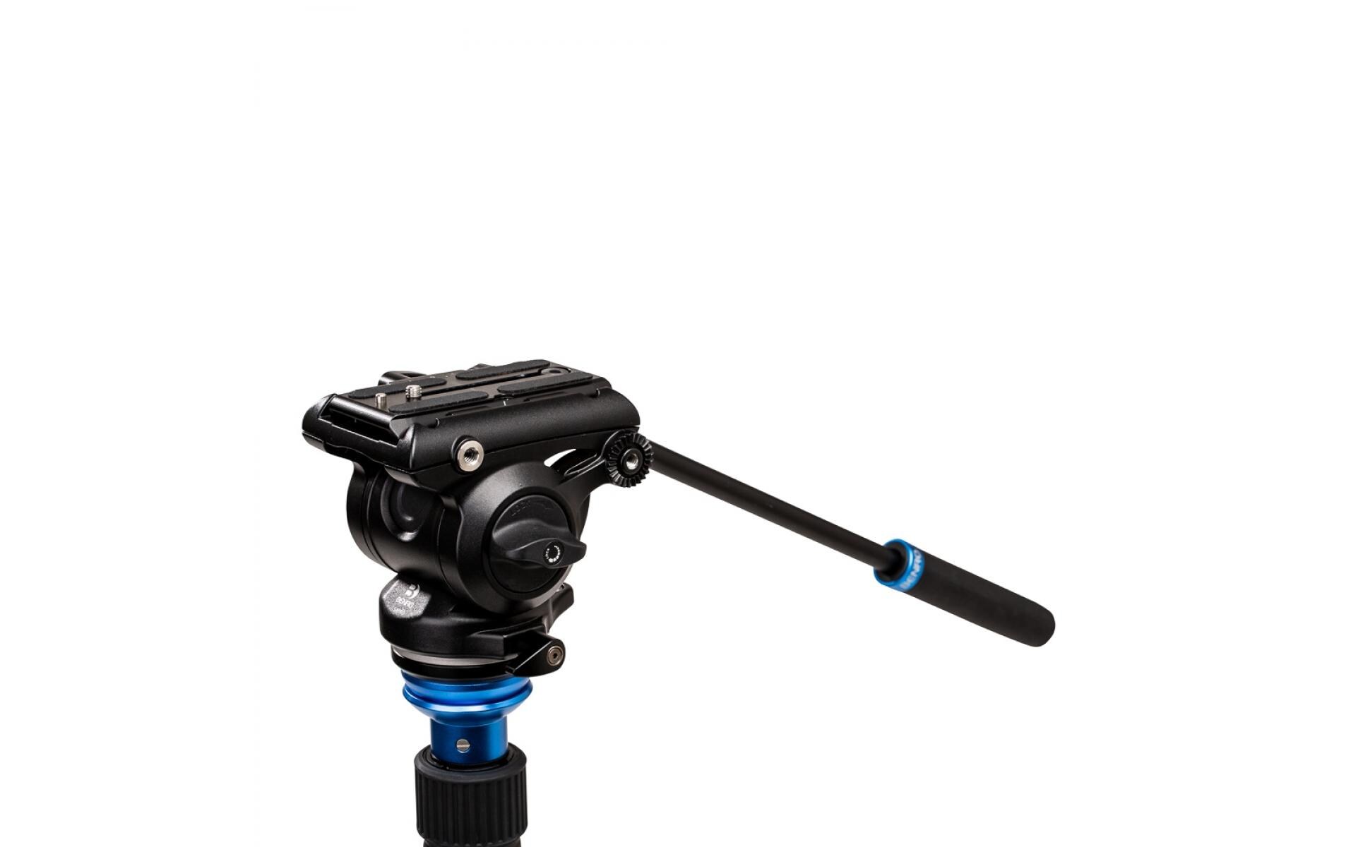 Videokopf S4PRO<br>Vielseitiger Videokopf für kompakte digitale Video- oder Systemkameras