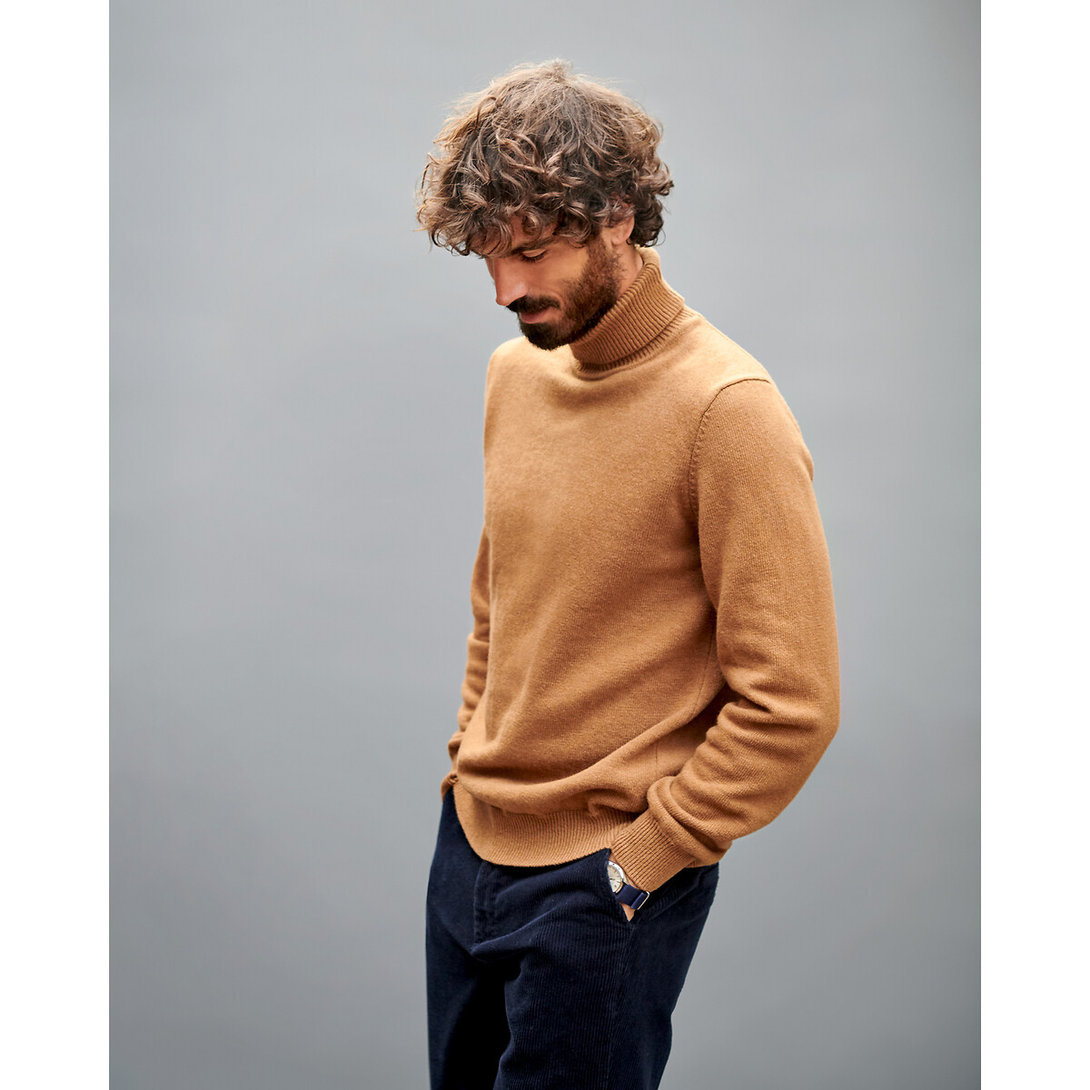 COLEÇÃO LA REDOUTE<br>Calças chino em veludo, corte regular