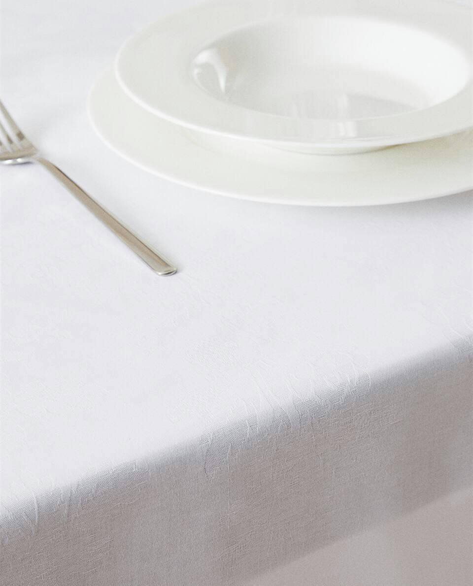 TOALHA DE MESA FLORAL JACQUARD
