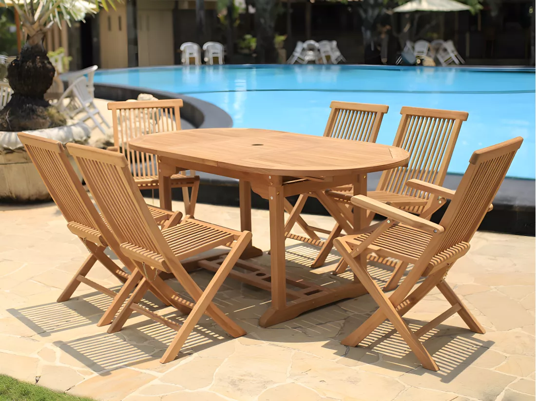 Salle à manger de jardin en teck : une table extensible L.120 / 170 cm, 2 fauteuils et 4 chaises pliantes - Naturel clair - BYBLOS II de MYLIA