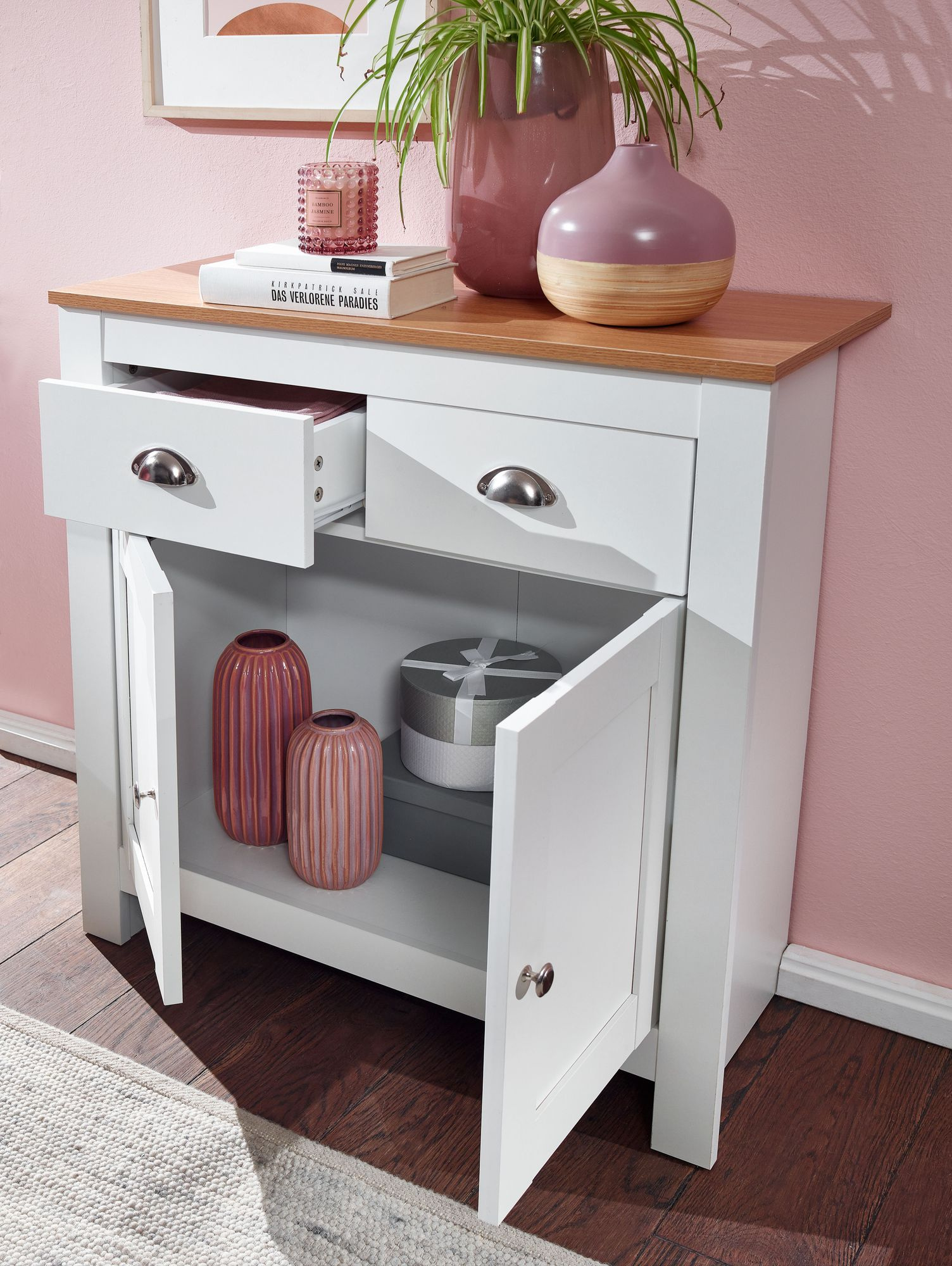 Sideboard