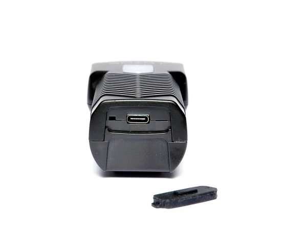 Smart SuperFlash Genopladelig Forlygte, 1500 Lumen