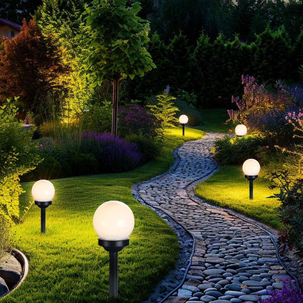 8er Set LED Solar Kugelleuchten für Ihren Außenbereich