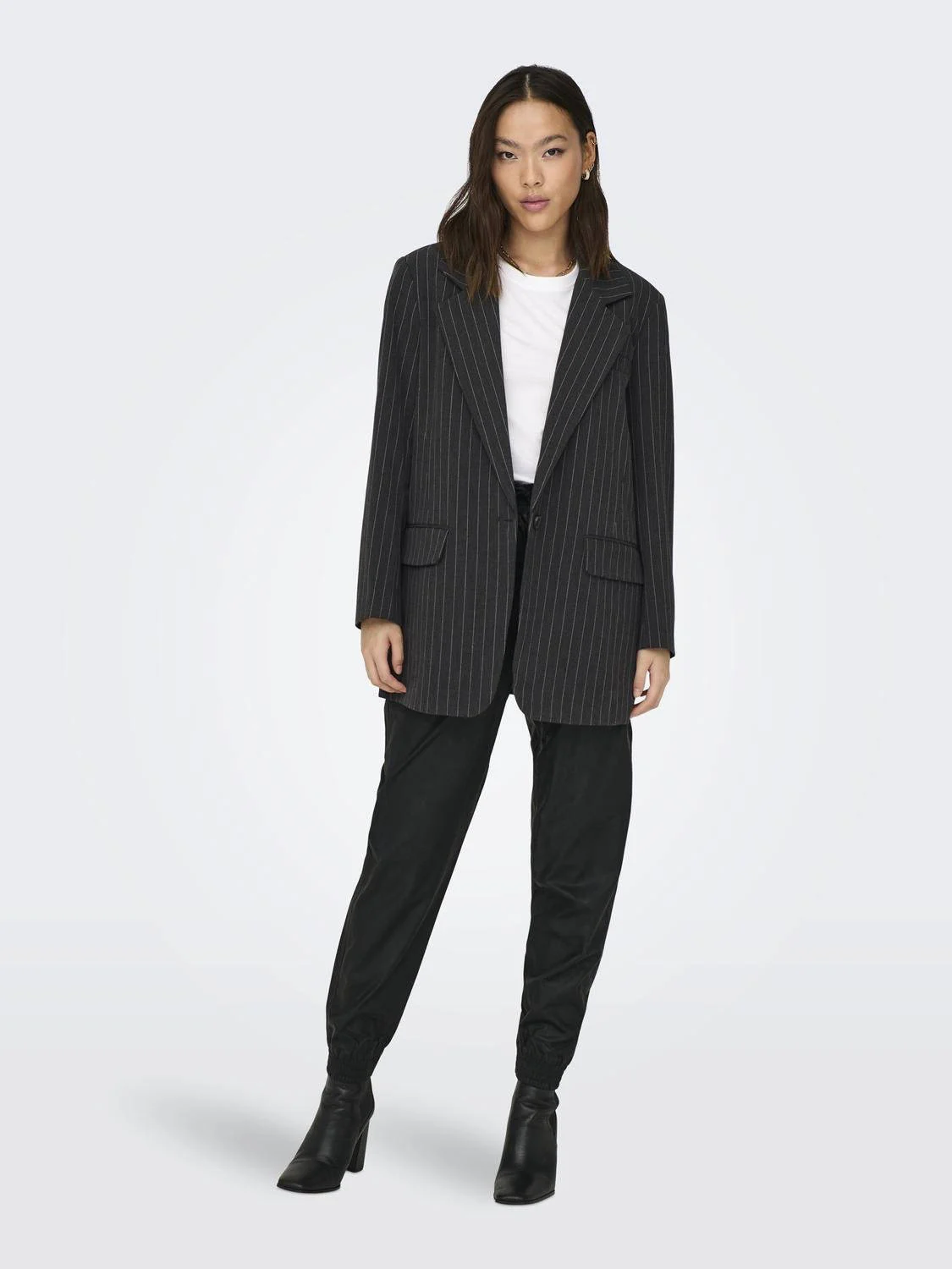 ONLY oversized blazer ONLBRIE met krijtstreep antraciet