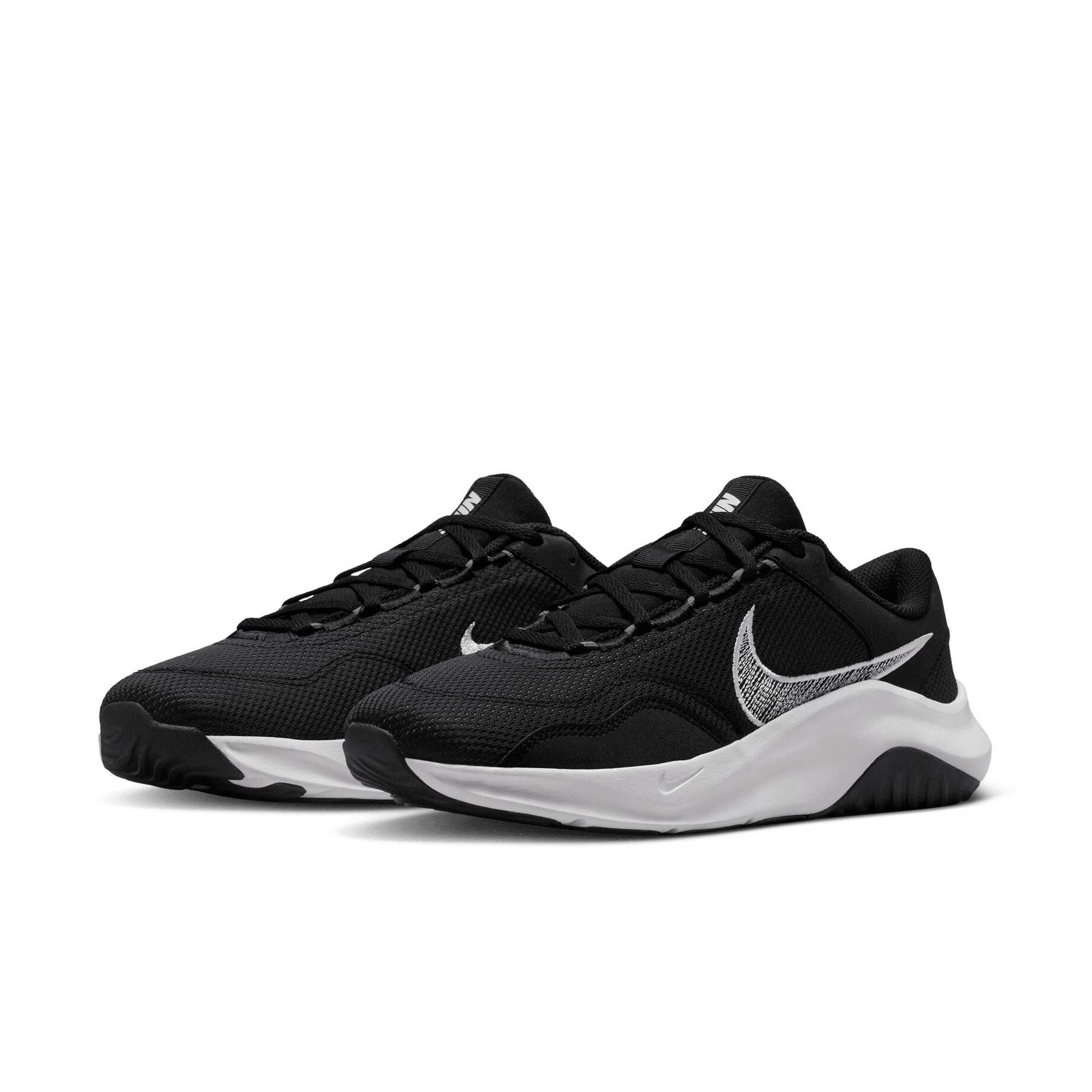 Nike| Herren Trainingsschuhe LEGEND ESSENTIAL 3 NEXT NATURE