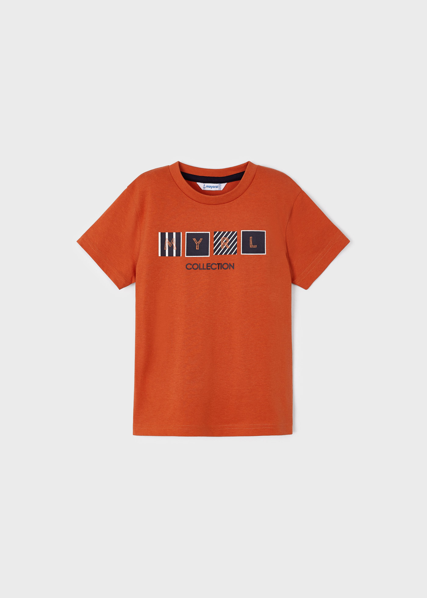 Camiseta estampada em algodão sustentável para meninos