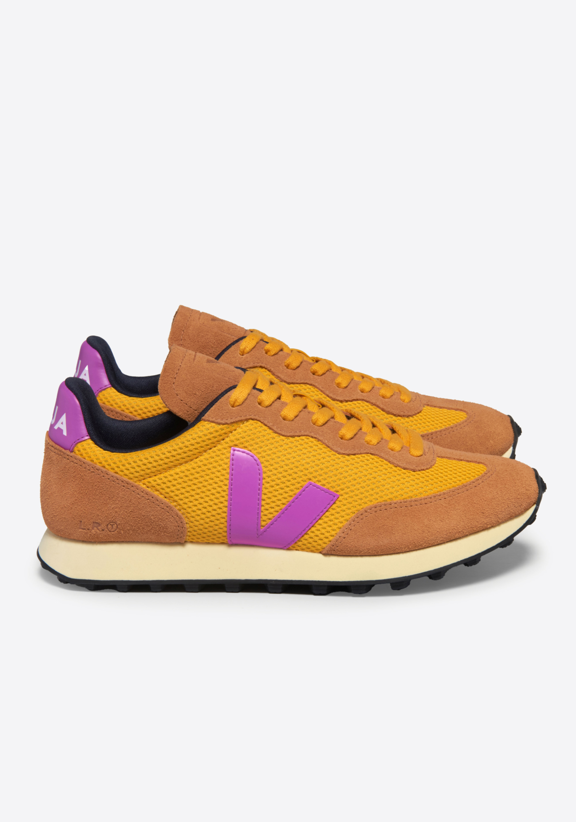 Veja Sneaker Rio Branco Alveomesh Ouro Ultraviolet