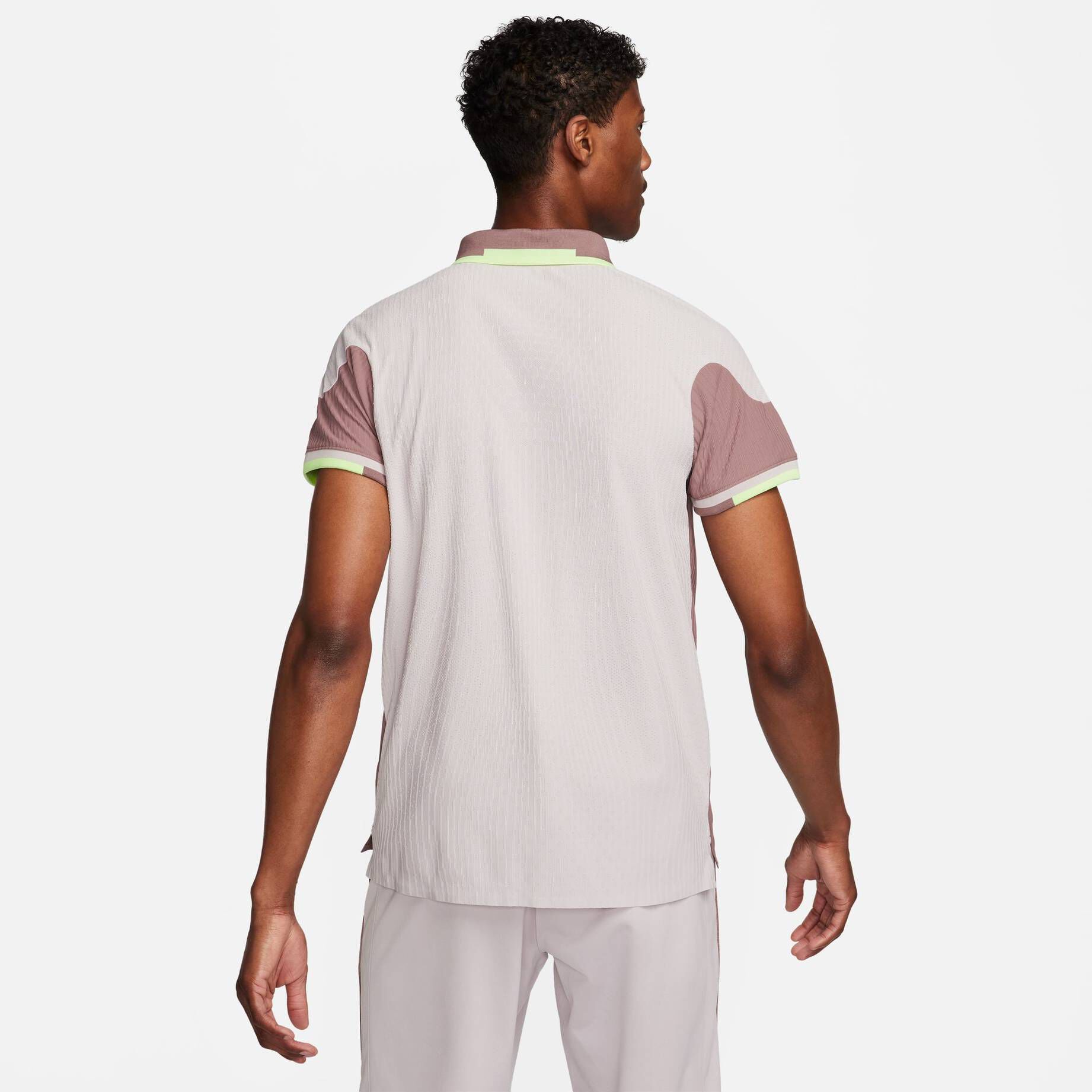 Nike| Herren Tennisshirt NIKECOURT SLAM