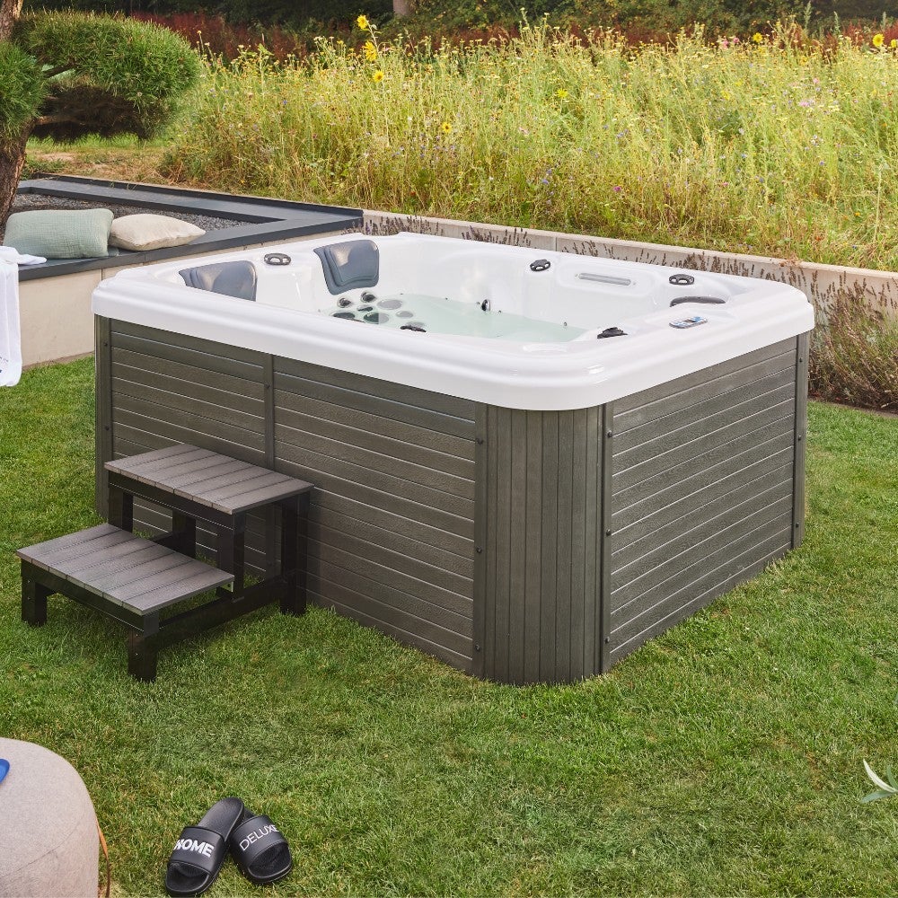 Home Deluxe - Buitenwhirlpool - Beach Plus Trap en Thermohoes - Afmetingen: 210 x 155 x 83 cm - Incl. Verwarming, 51 Massagejets en 24 Verlichting | Buitenwhirlpool voor 3 Personen