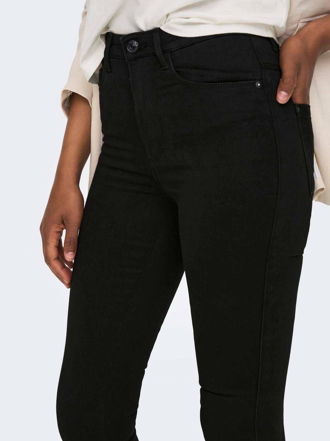 ONLROYAL Hohe Taille Ausgestellt Jeans Black
