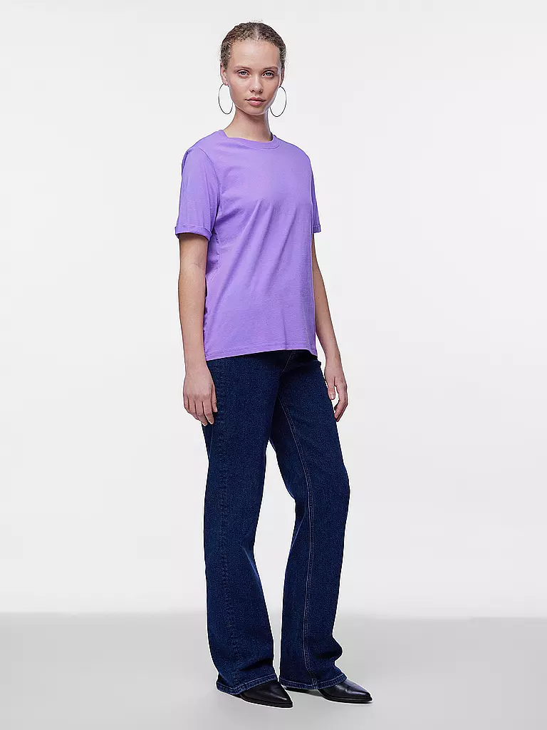 PIECES T-Shirt PCRIA lila