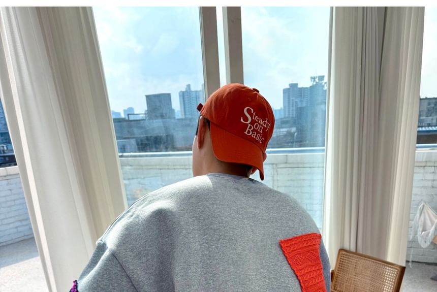 SeoulPop - Sweatshirt met lange mouwen en losse pasvorm en gebreide patch