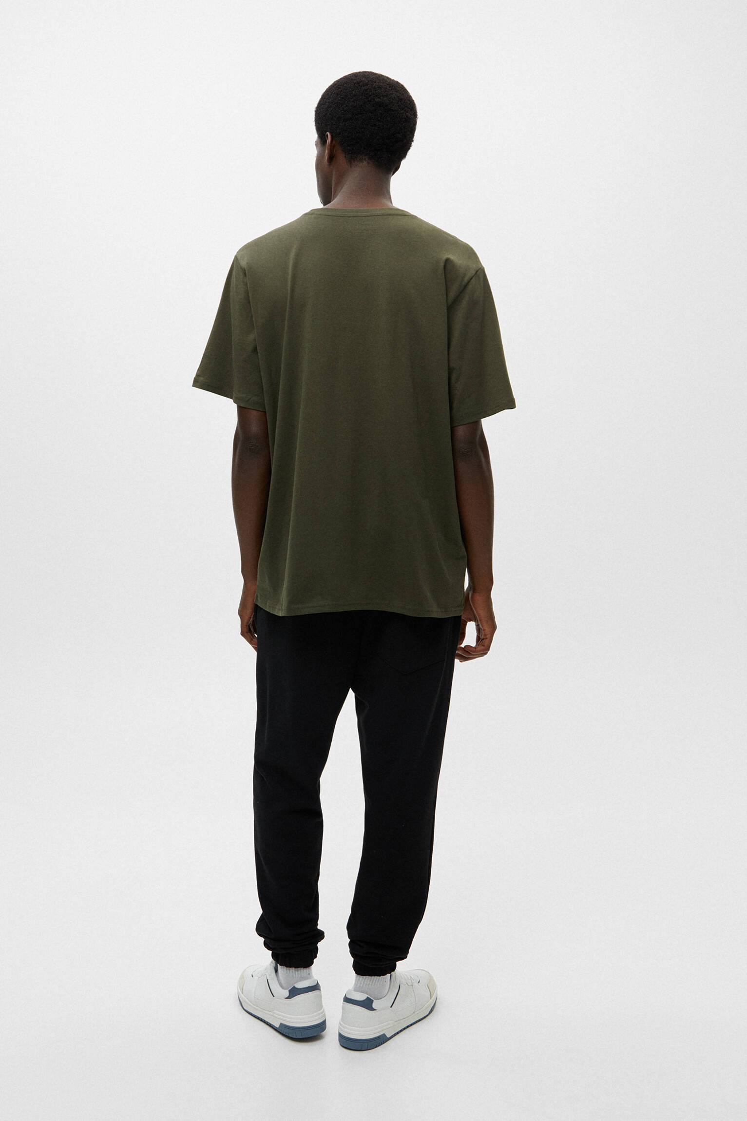 PACOTE DE CAMISETAS BÁSICAS - PRETO