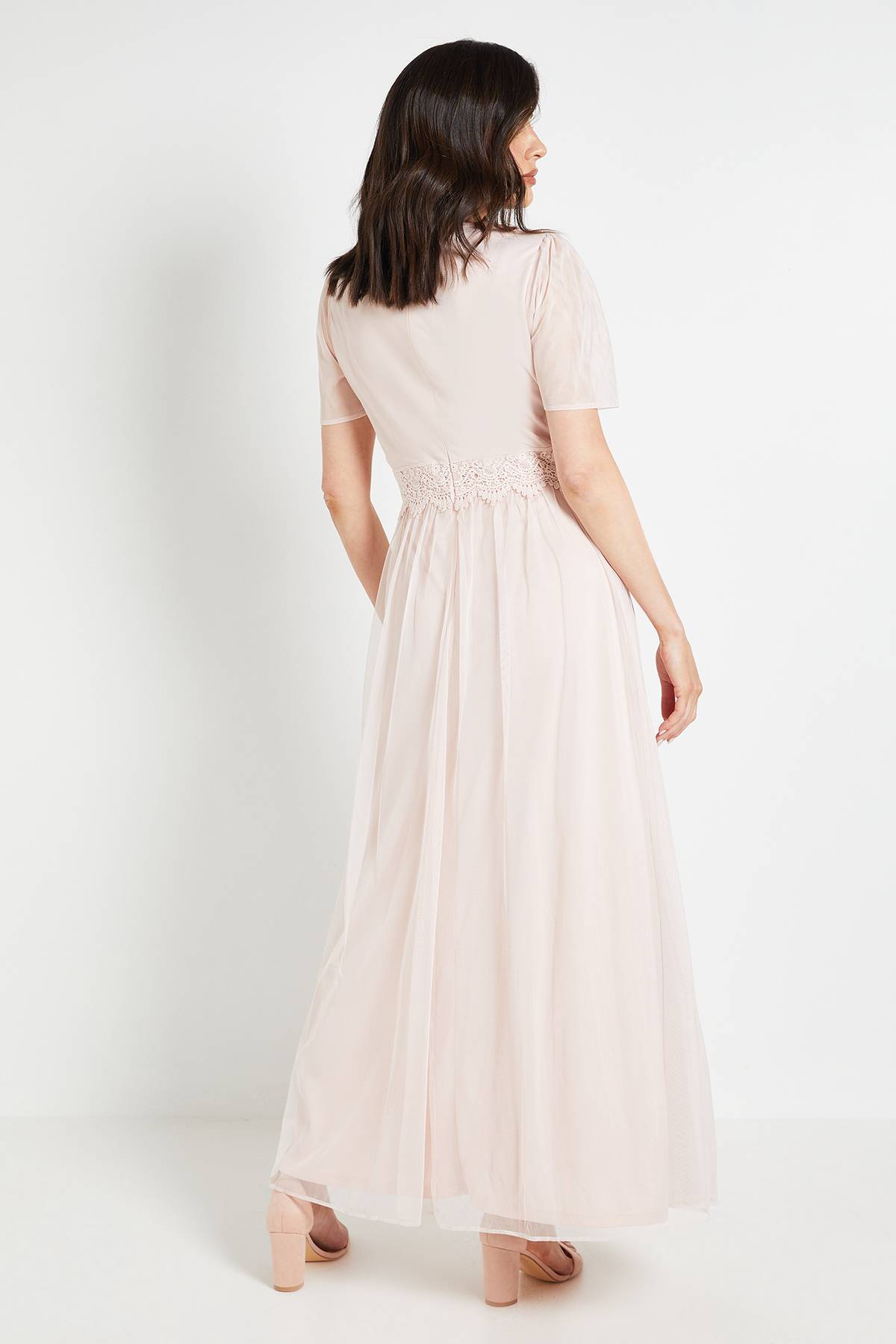 Wallis Robe Longue Avec Bande En Dentelle Mesh
