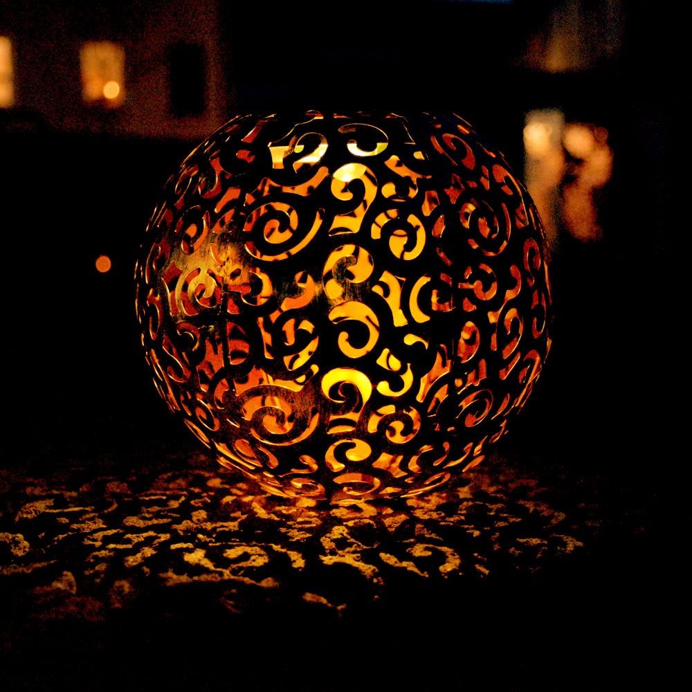 LED Solarleuchte, Kugel silber, orientalisch, D 18,5 cm