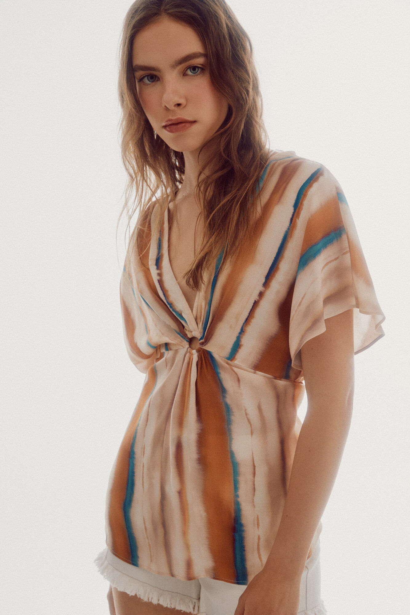 Blusa com estampa tie-dye - Estampa branca