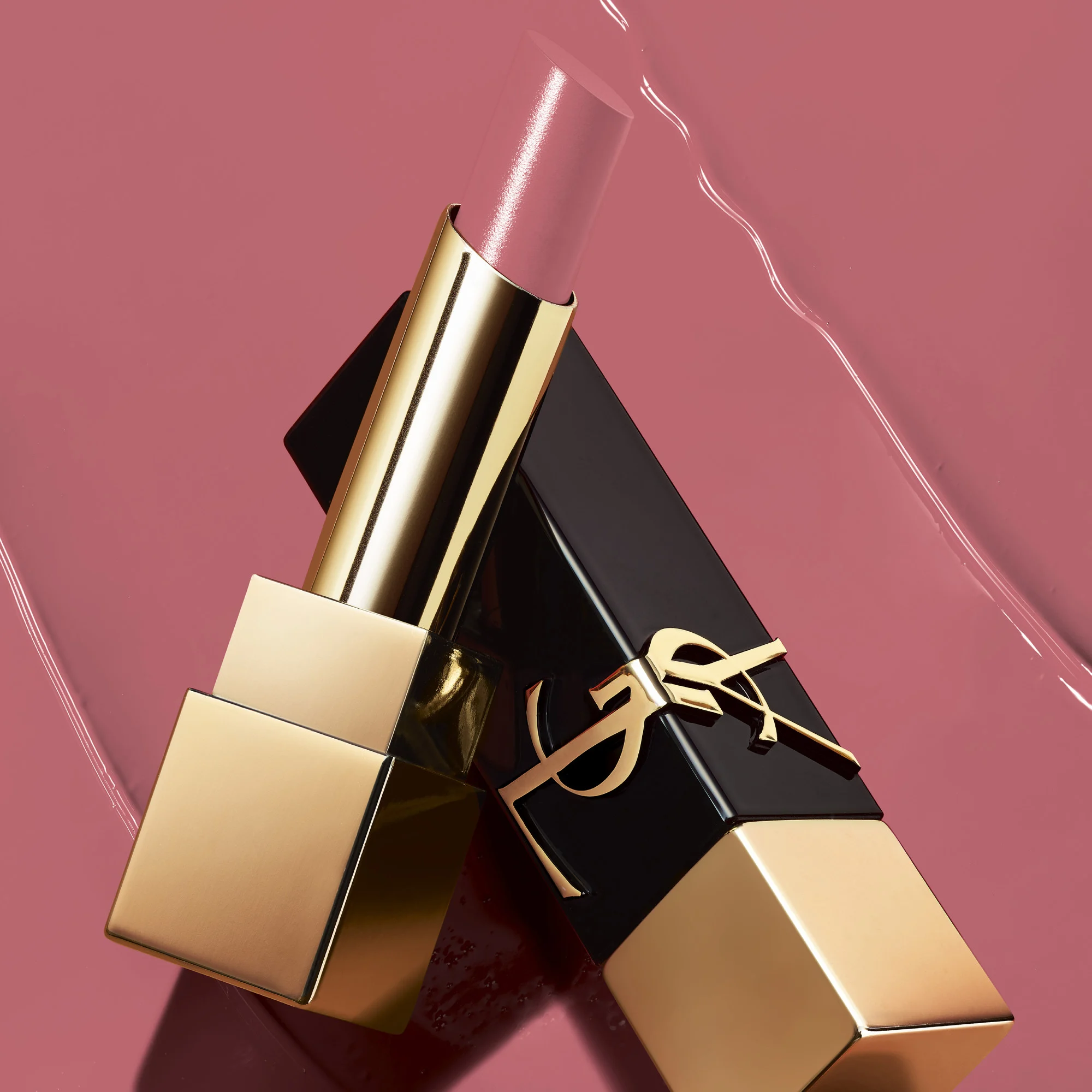 Rouge Pur Couture The Bold |- 16